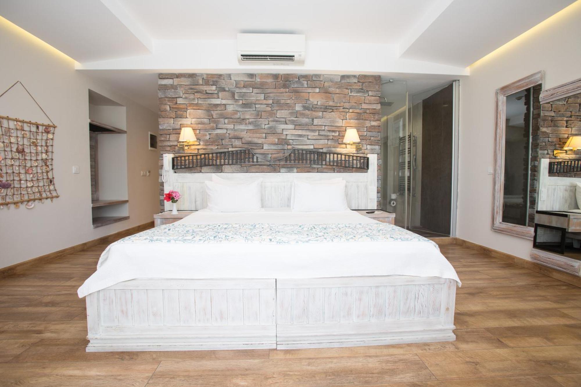 Dedeminn Marina Hotel Göcek Exteriör bild