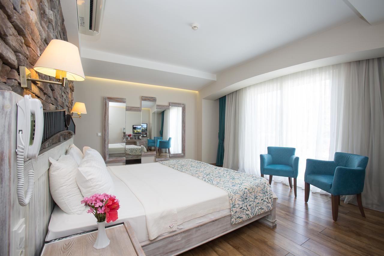Dedeminn Marina Hotel Göcek Exteriör bild