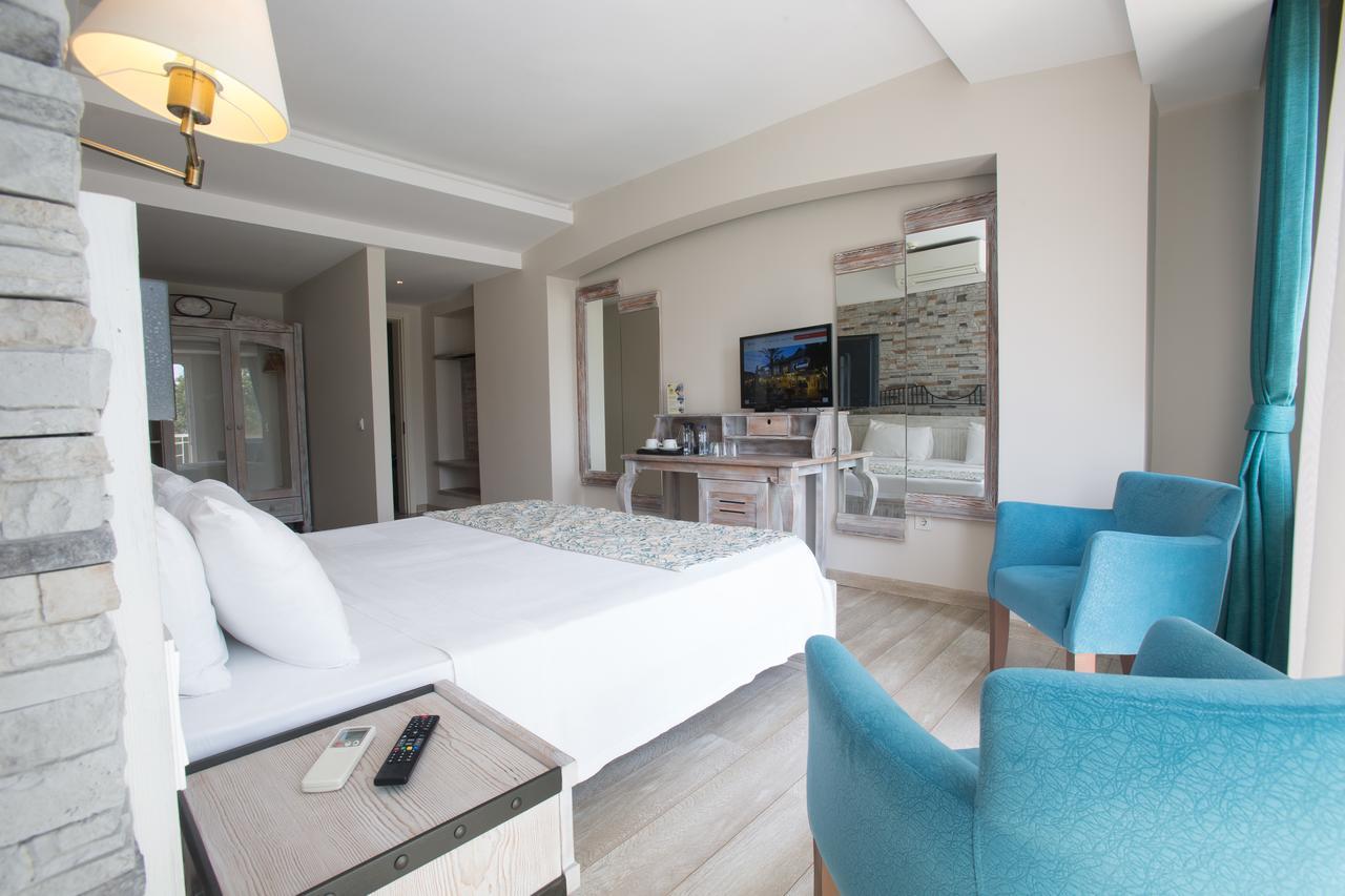 Dedeminn Marina Hotel Göcek Exteriör bild